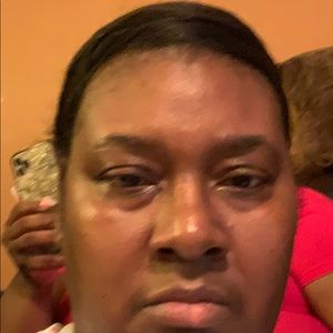 Meet your Posher, Renea